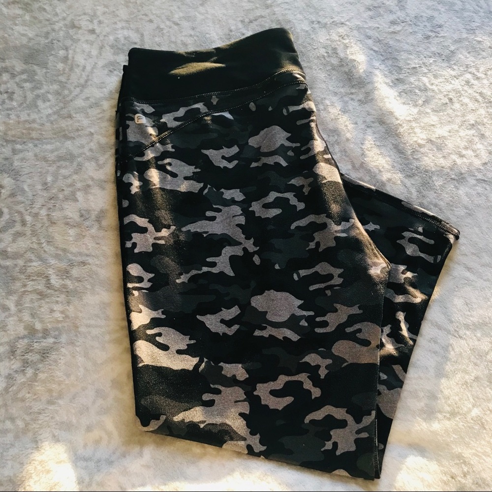 Fabletics Crops
